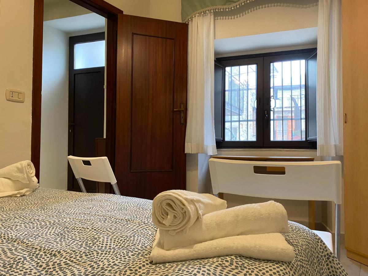 "The Gole Of Alcantara Living In The Dream'S Room" Graniti ภายนอก รูปภาพ